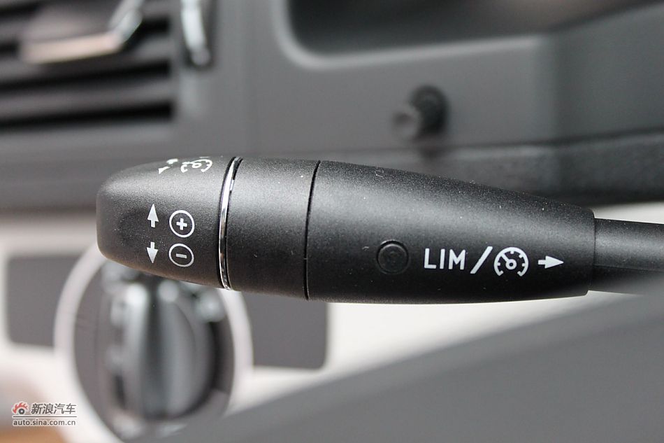 2010款奔驰C260 CGI