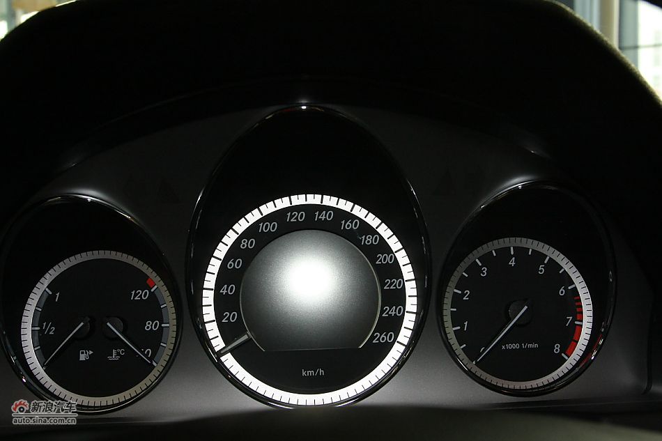 2010款奔驰C200 CGI