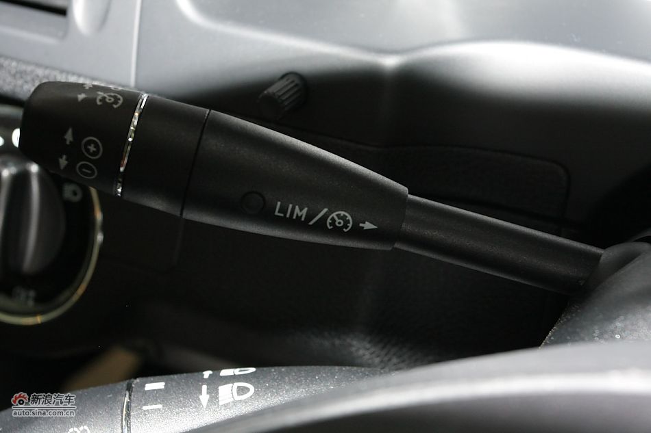 2010款奔驰C200 CGI