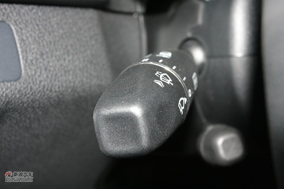 2010款奔驰C200 CGI