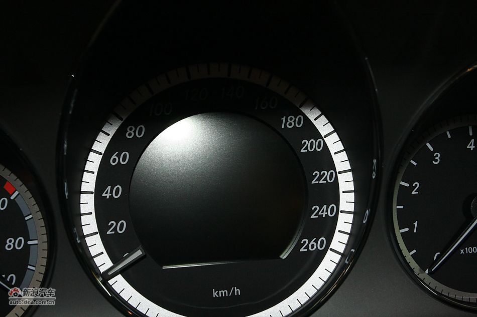 2010款奔驰C200 CGI