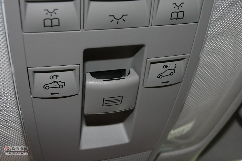 2010款奔驰C200 CGI