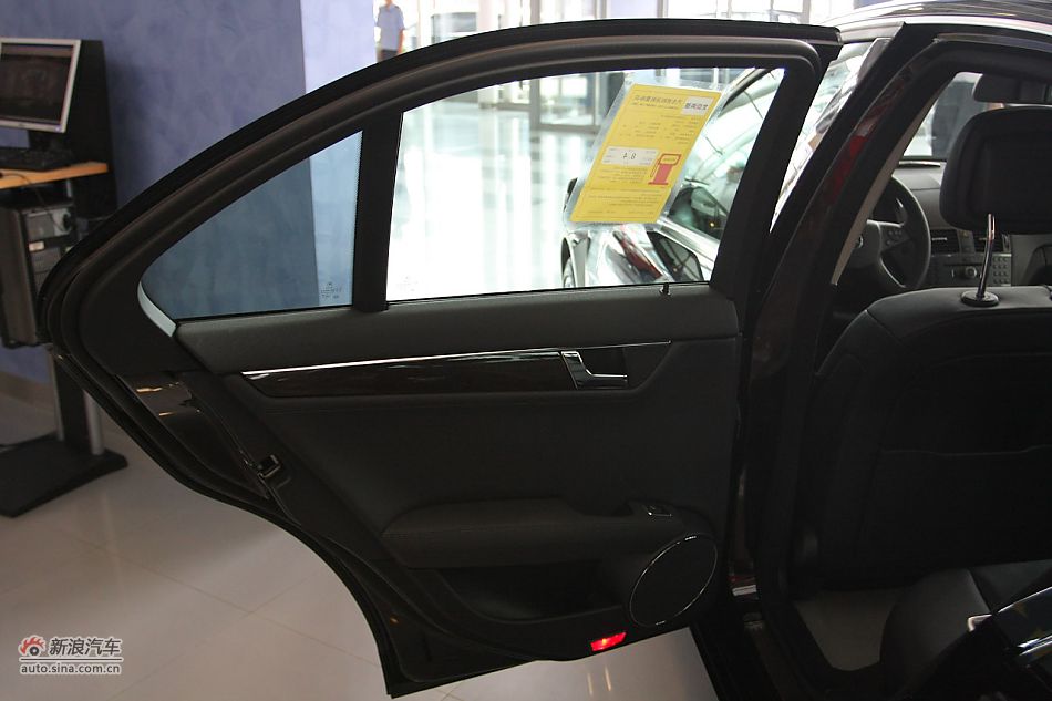 2010款奔驰C200 CGI