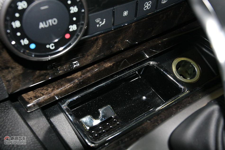 2010款奔驰C200 CGI