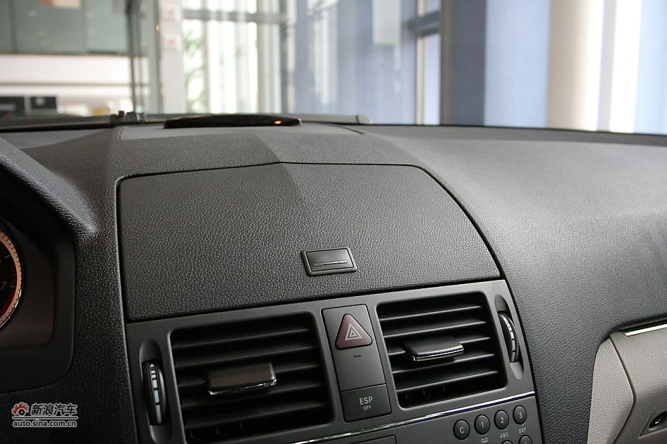 C300时尚型内饰