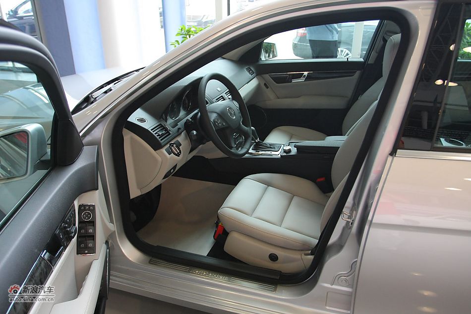 C300时尚型内饰