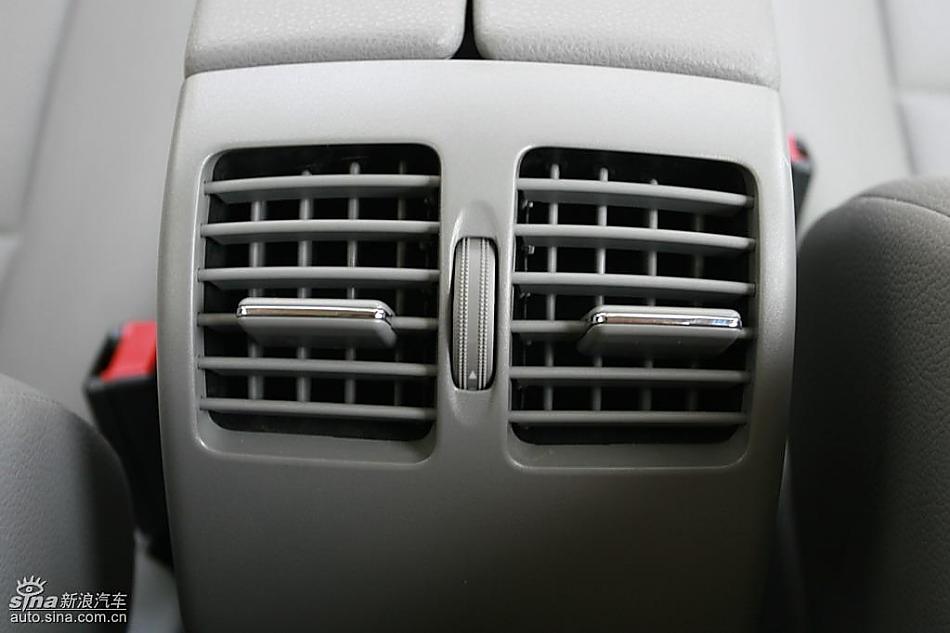 奔驰C200K试驾实拍