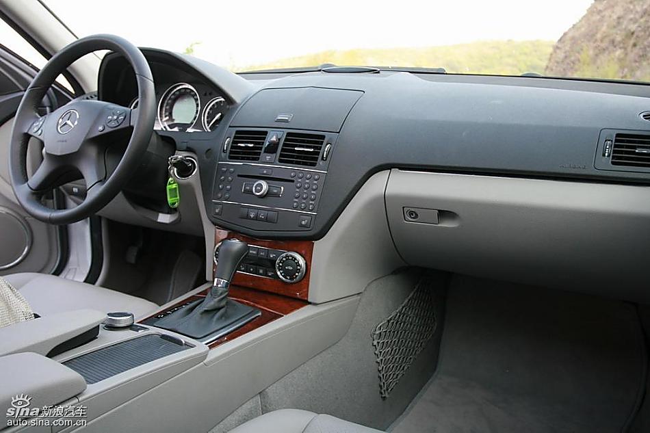 奔驰C200K试驾实拍