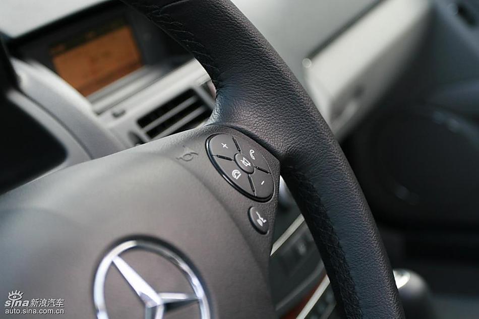 奔驰C200K试驾实拍