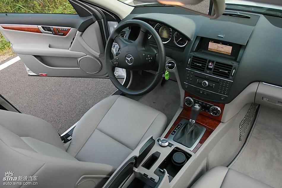 奔驰C200K试驾实拍