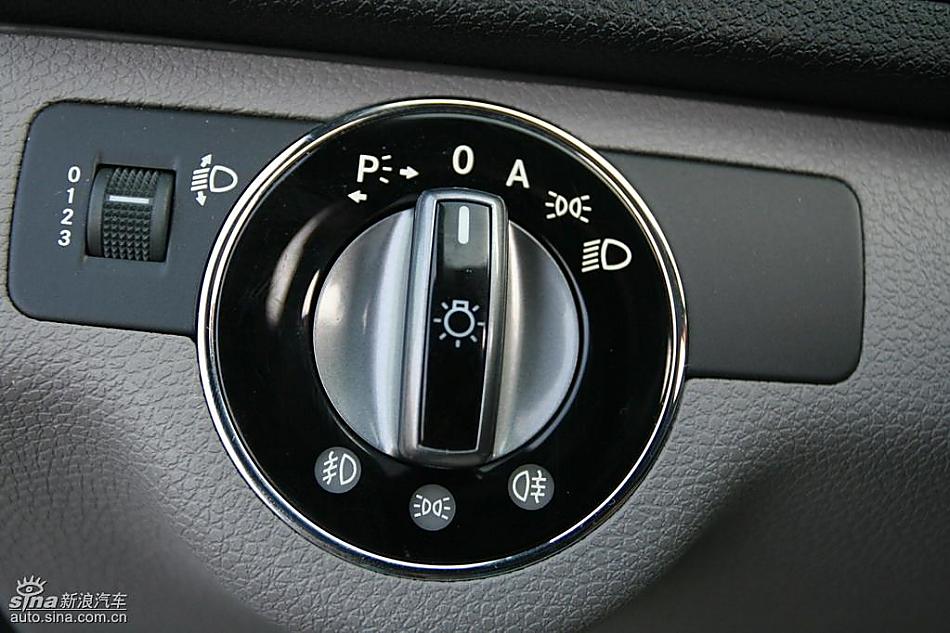 奔驰C200K试驾实拍