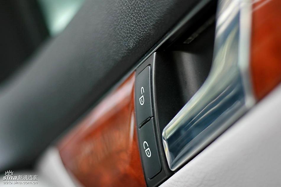 奔驰C200K试驾实拍