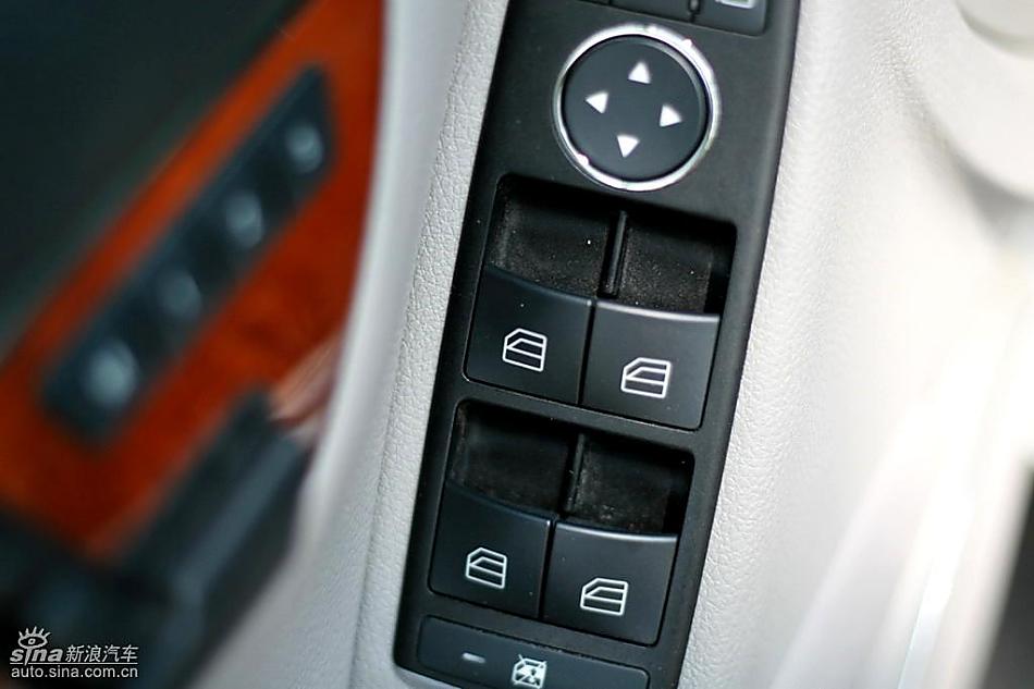 奔驰C200K试驾实拍