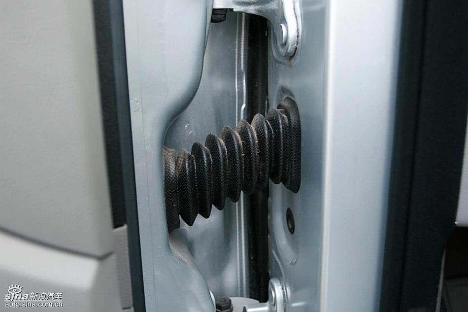 奔驰C200K试驾实拍