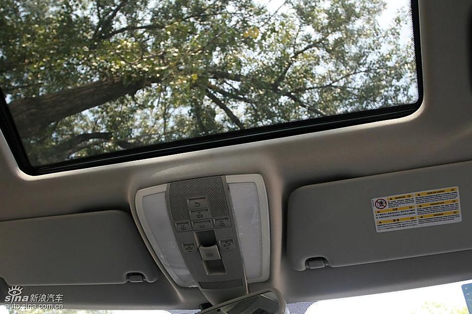 奔驰C200K试驾实拍