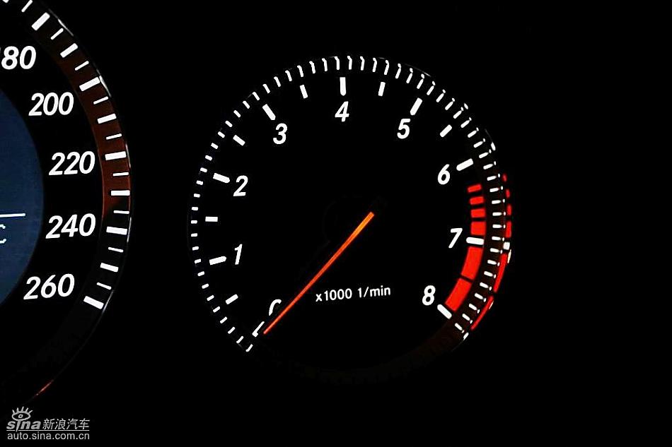 奔驰C200K试驾实拍