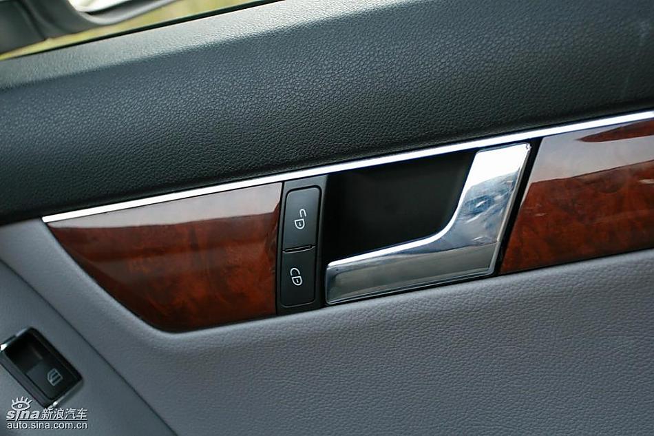 奔驰C200K试驾实拍