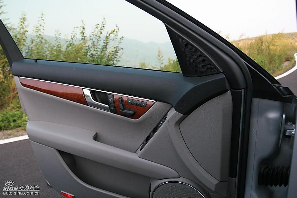 奔驰C200K试驾实拍