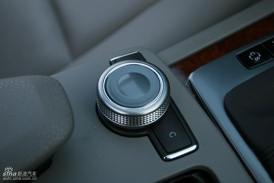 奔驰C200K试驾实拍