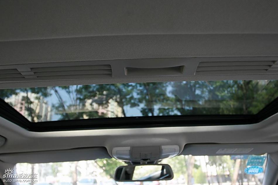 奔驰C200K试驾实拍