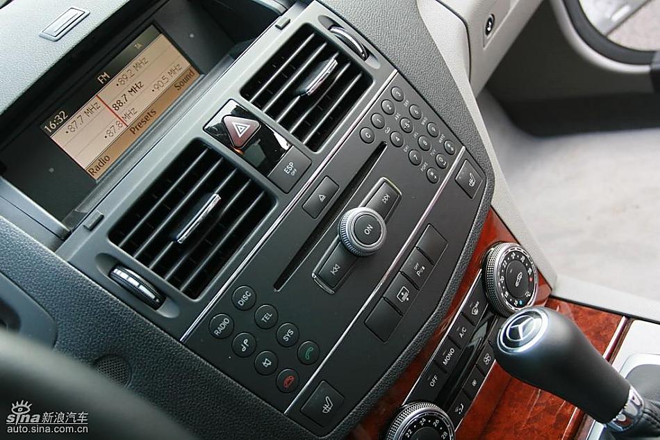 奔驰C200K试驾实拍