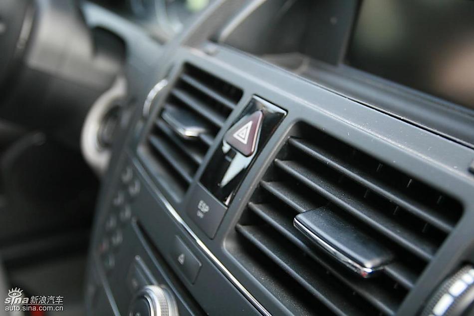 奔驰C200K试驾实拍