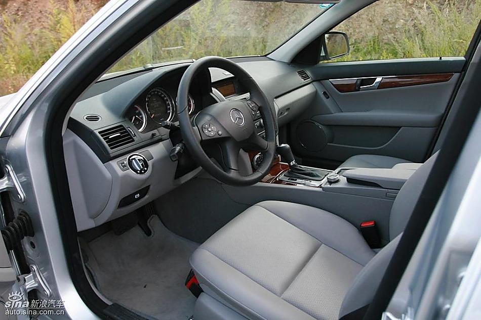 奔驰C200K试驾实拍