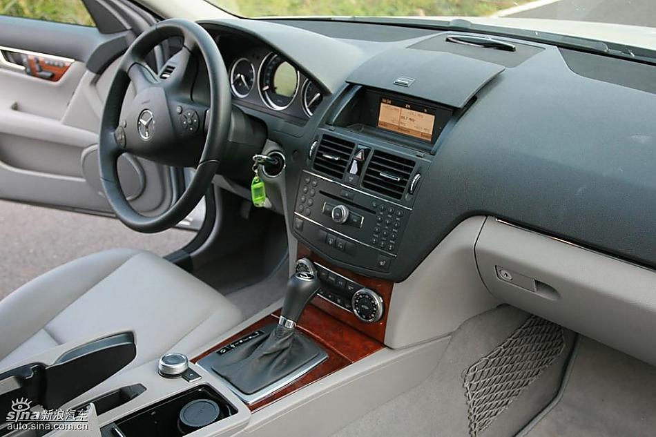 奔驰C200K试驾实拍