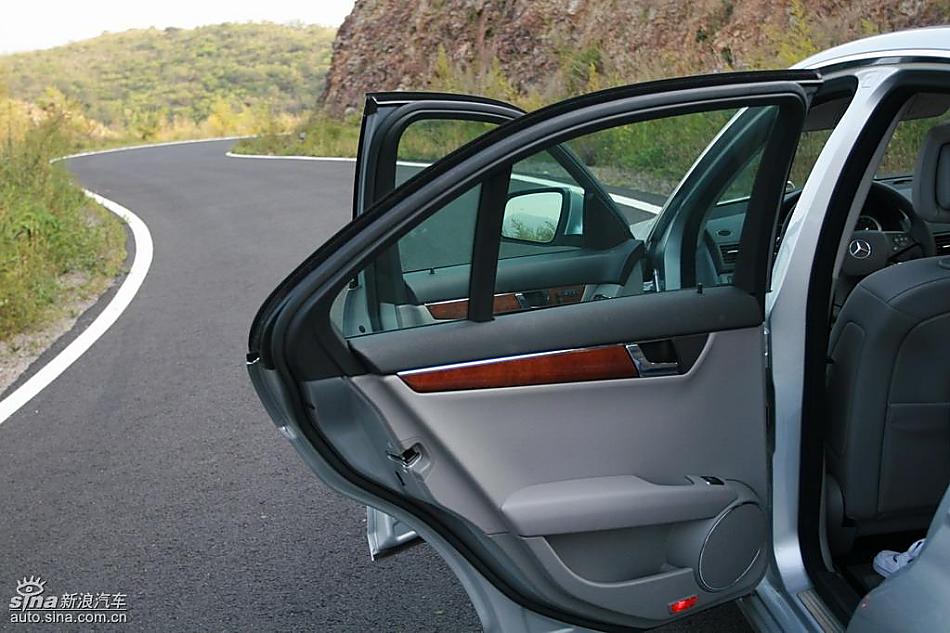 奔驰C200K试驾实拍