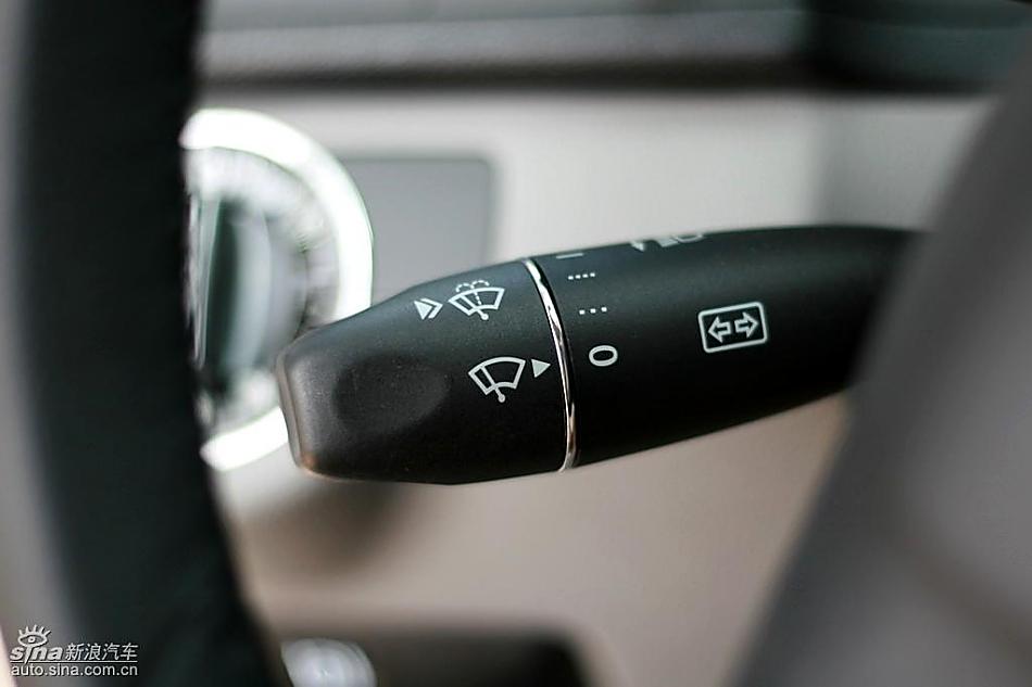 奔驰C200K试驾实拍