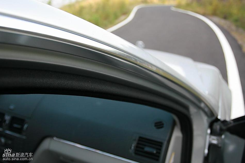 奔驰C200K试驾实拍