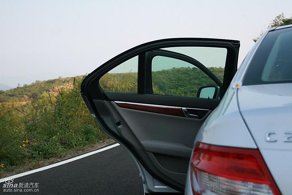 奔驰C200K试驾实拍