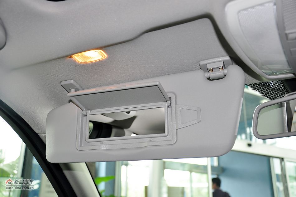 2011款奔驰C级高清到店实拍