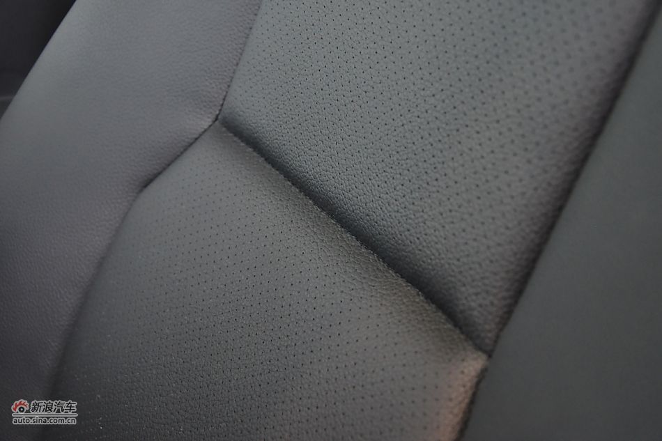 2011款奔驰C级高清到店实拍