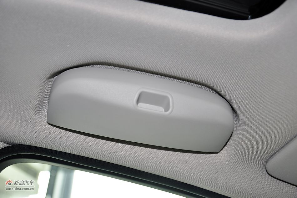 2011款奔驰C级高清到店实拍