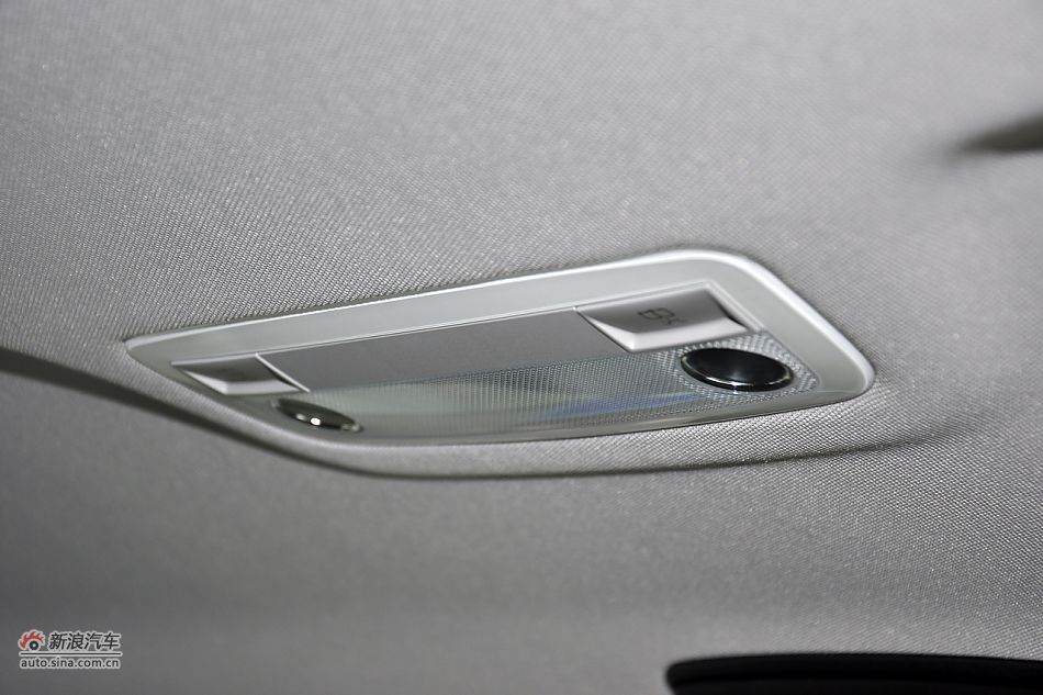 2011款奔驰C级高清到店实拍