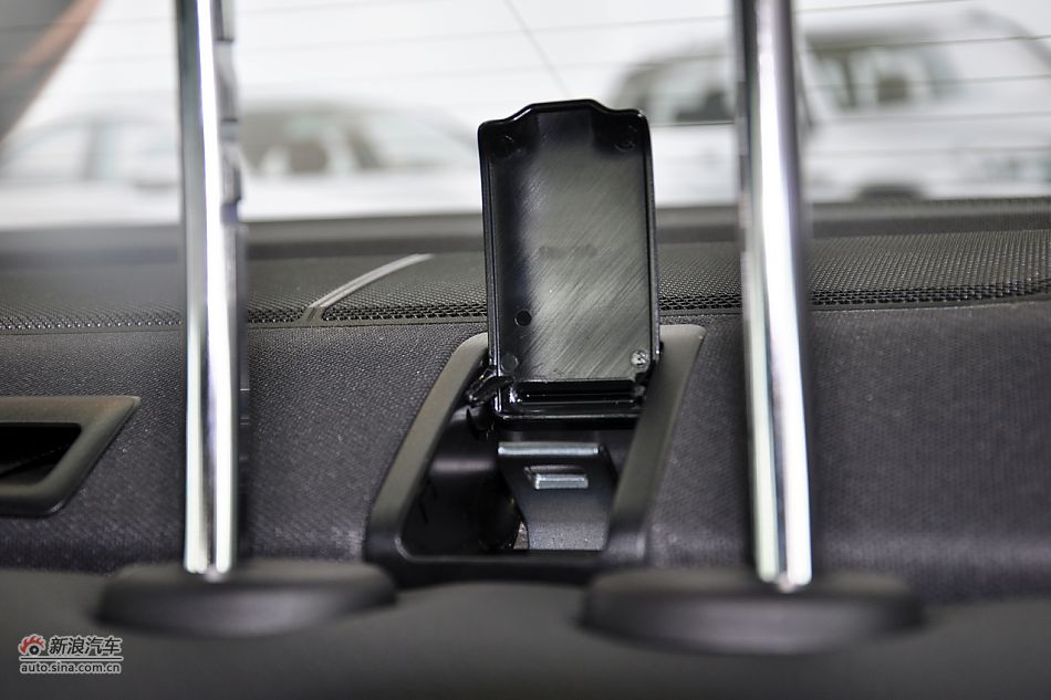 2011款奔驰C级高清到店实拍