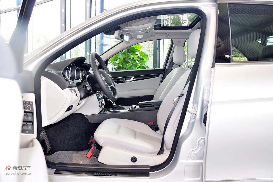 2011款奔驰C级高清到店实拍