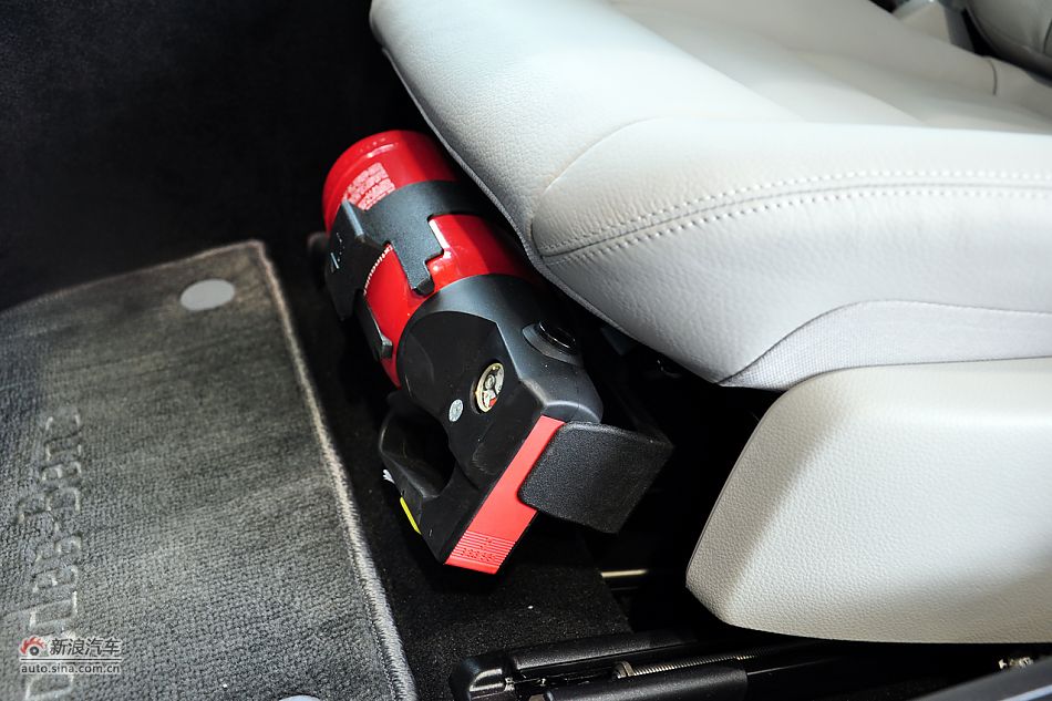 2011款奔驰C级高清到店实拍