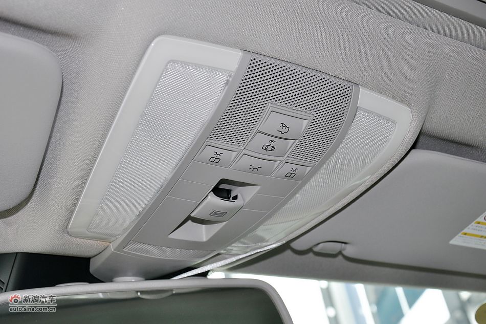 2011款奔驰C级高清到店实拍