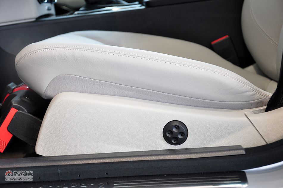 2011款奔驰C级高清到店实拍