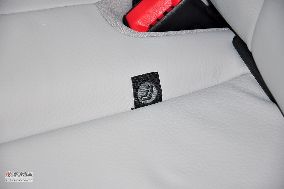 2011款奔驰C级高清到店实拍