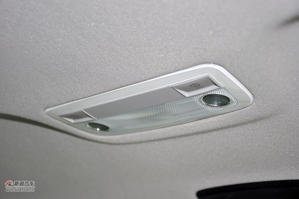 2011款奔驰C级高清到店实拍