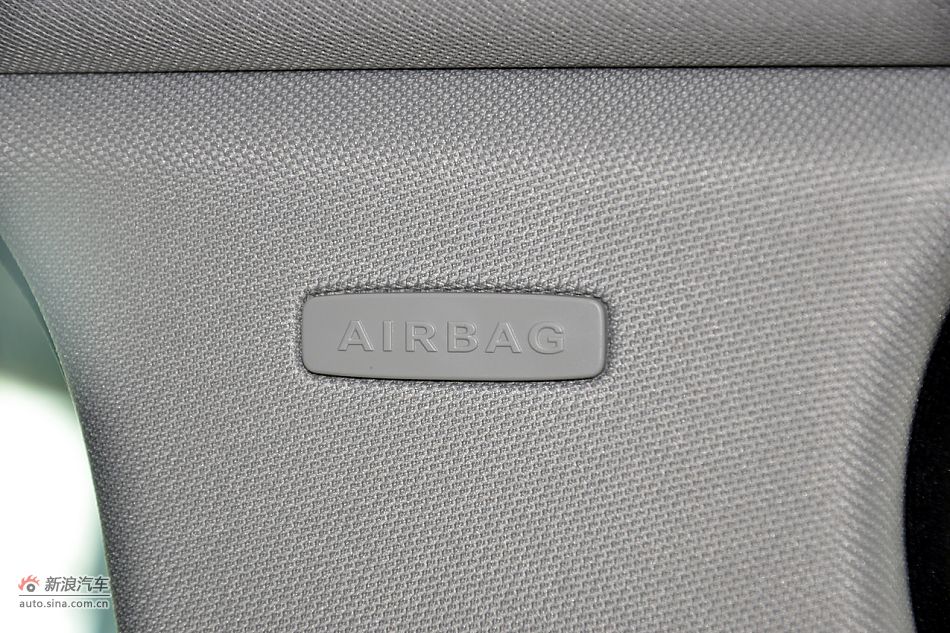 2011款奔驰C级高清到店实拍