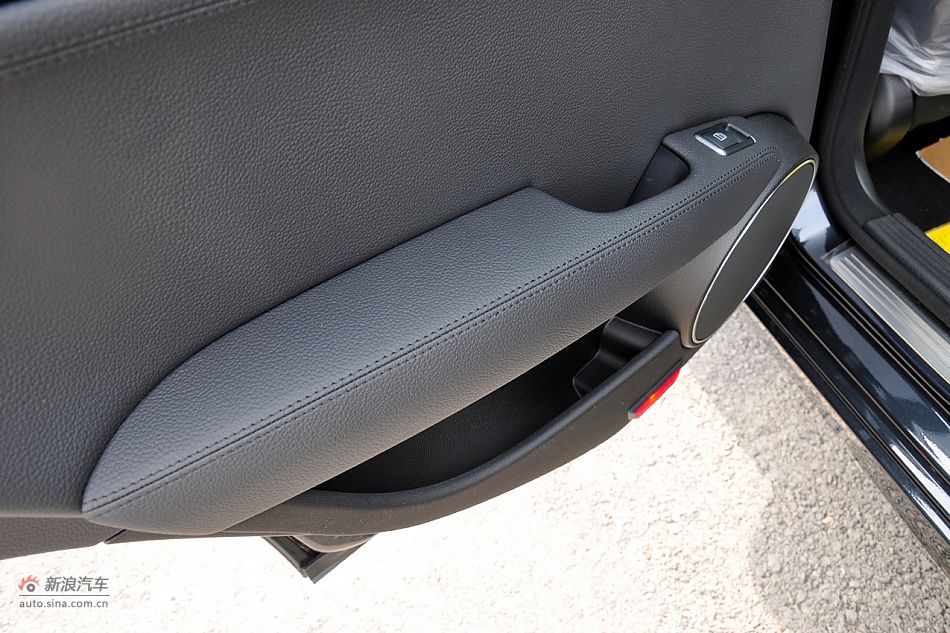 2011款奔驰C级高清到店实拍