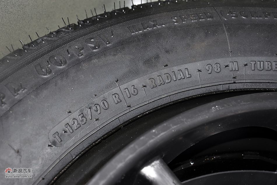 2011款奔驰C级高清到店实拍