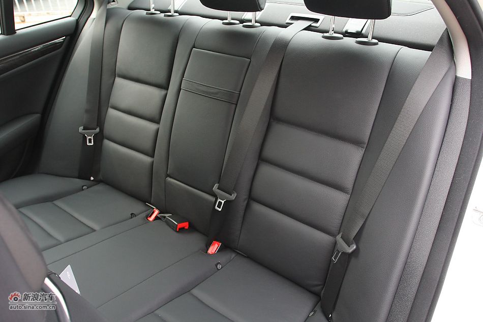 2010款奔驰C260 CGI运动型