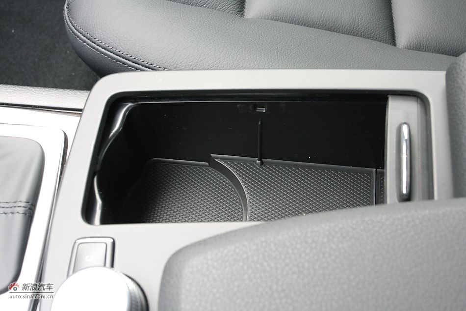 2010款奔驰C260 CGI运动型