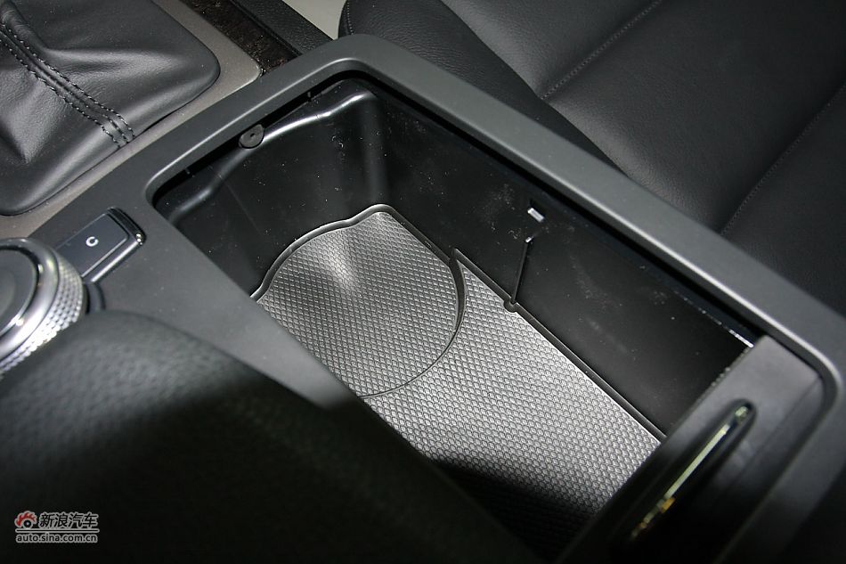 2010款奔驰C200 CGI