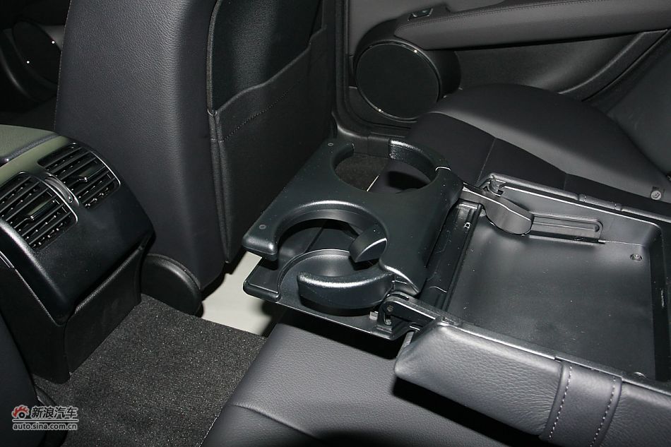 2010款奔驰C200 CGI